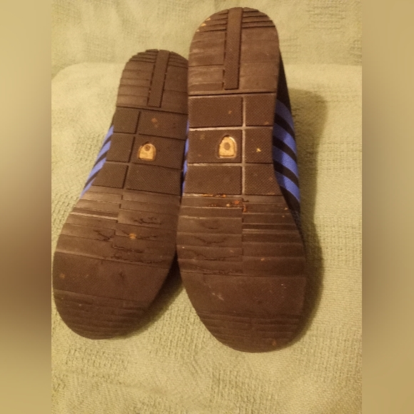 Adidas - Picture 3 of 3